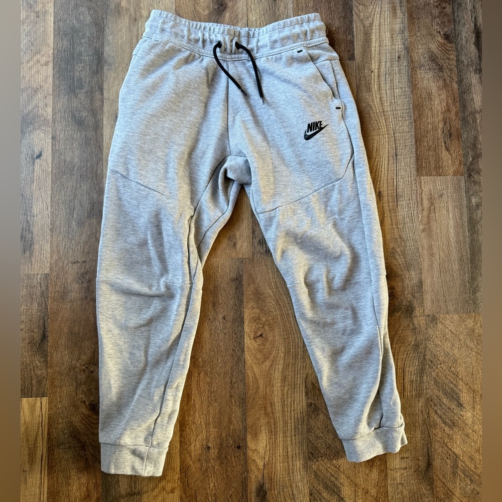 Boys Nike Tech Joggers